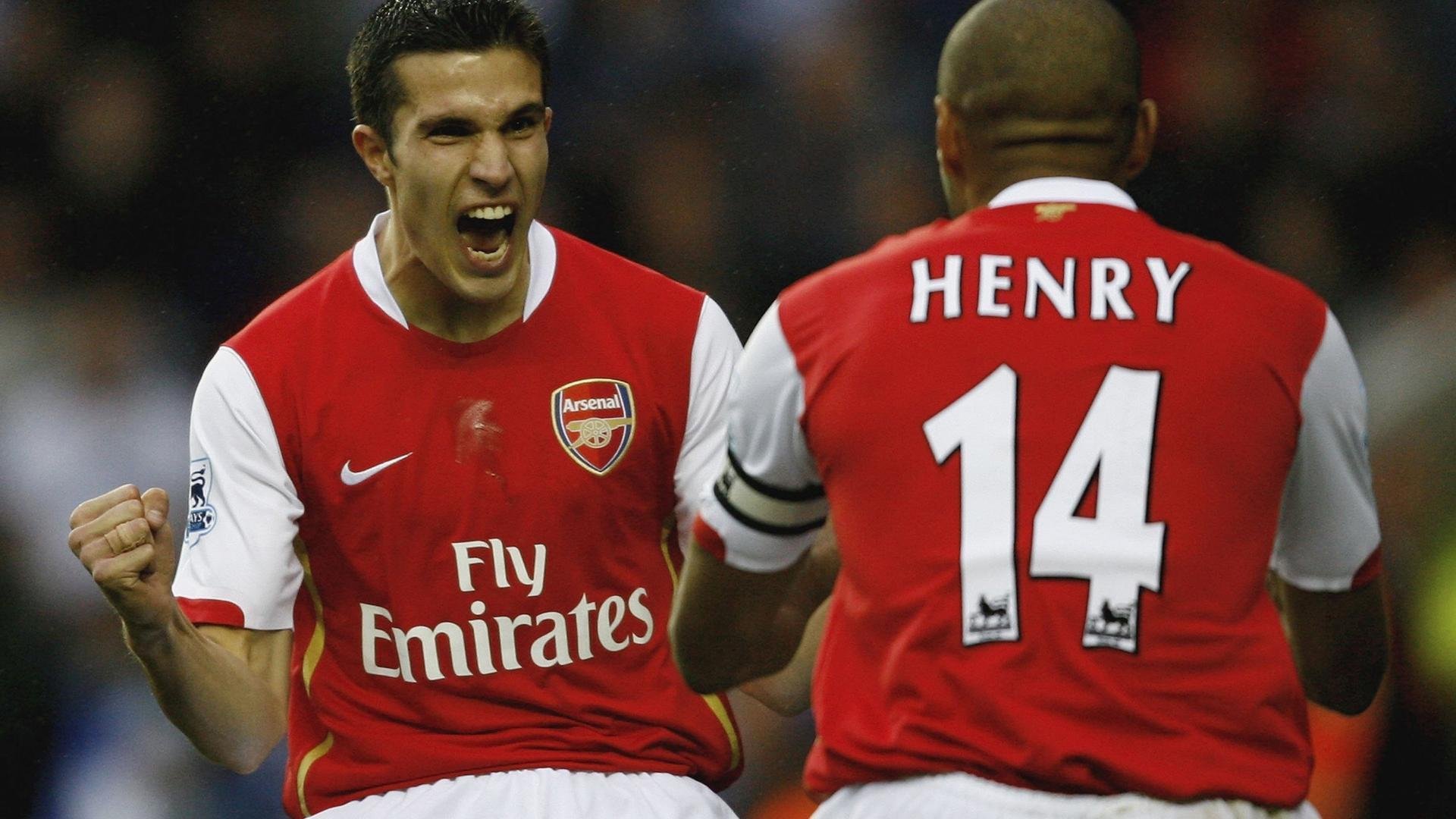 法国队连续三场胜利，稳坐领跑位置，法国队近十场比赛